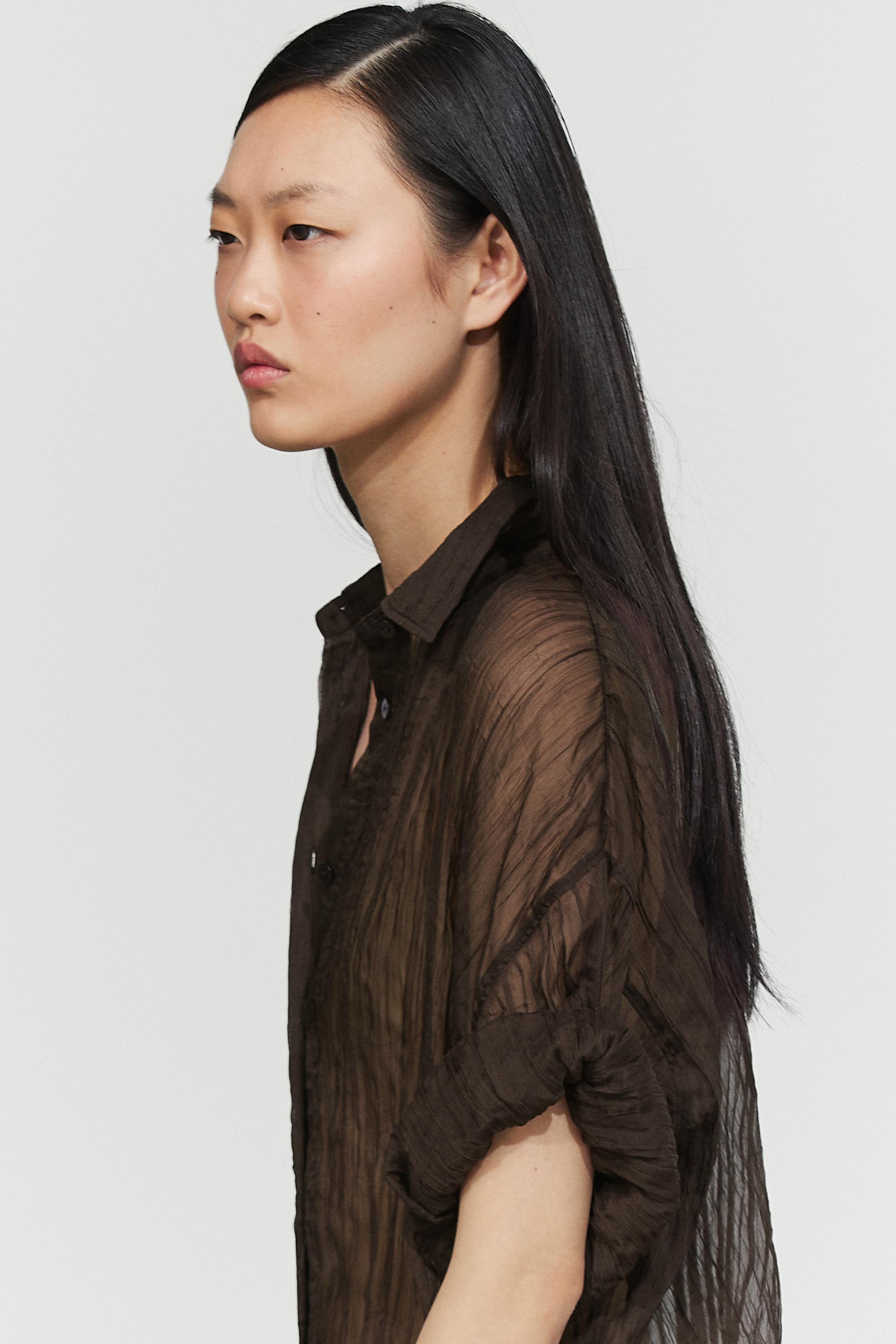 Pleated total look shirt